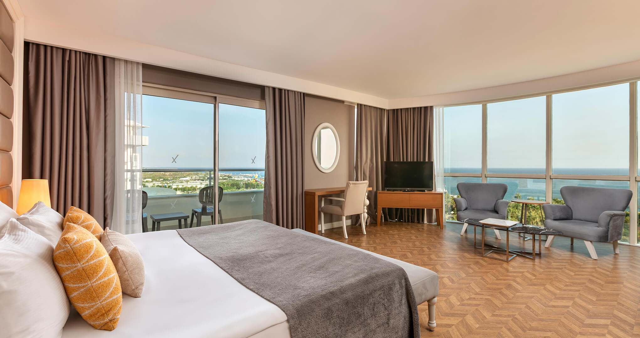 Sherwood-lara-konaklama-sky-suite-galeri-3.jpg